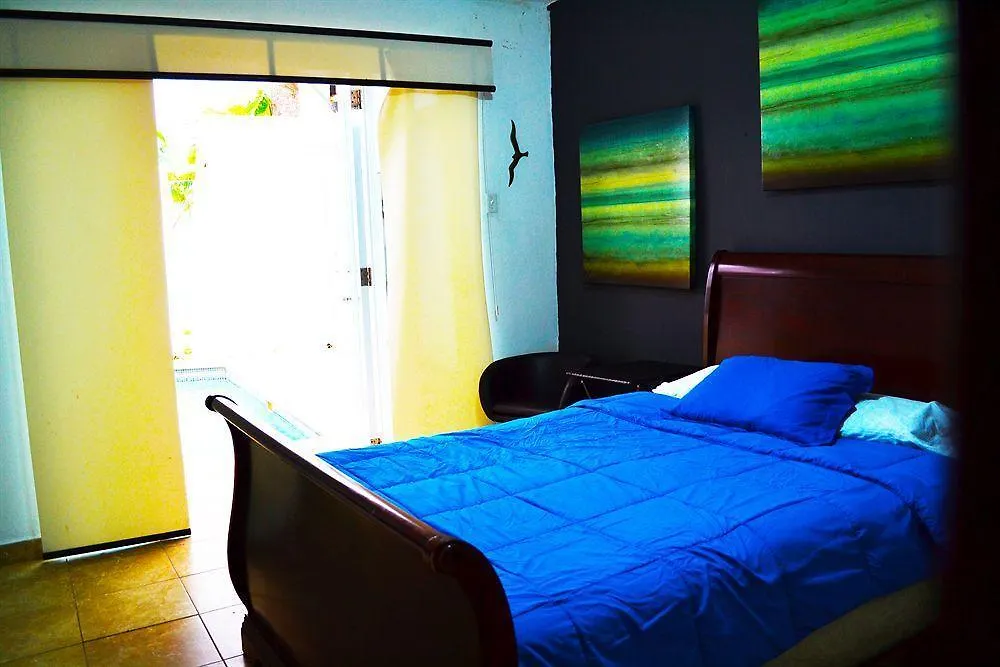 Mares Guesthouse أغوادا
