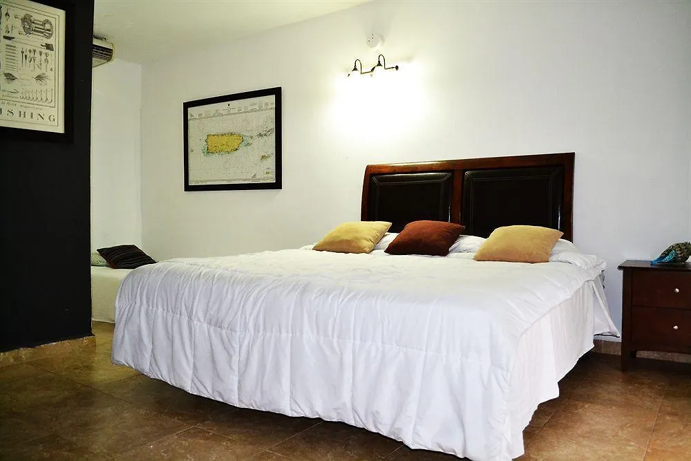 فندق Mares Guesthouse أغوادا