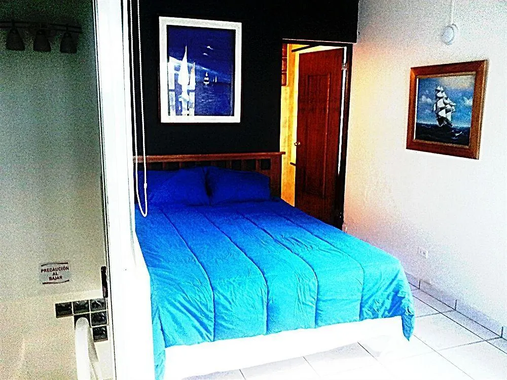 *** فندق Mares Guesthouse أغوادا بورتوريكو